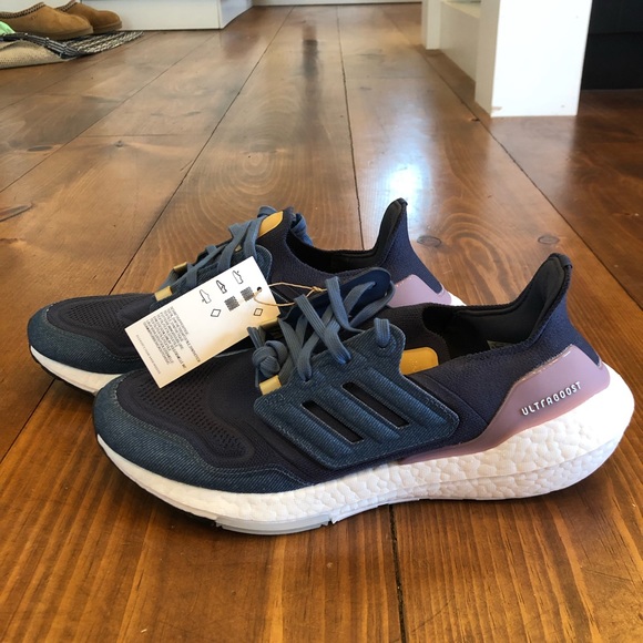 Adidas Ultraboost 22 Women’s 8 Blue NWB NWT - Picture 2 of 7